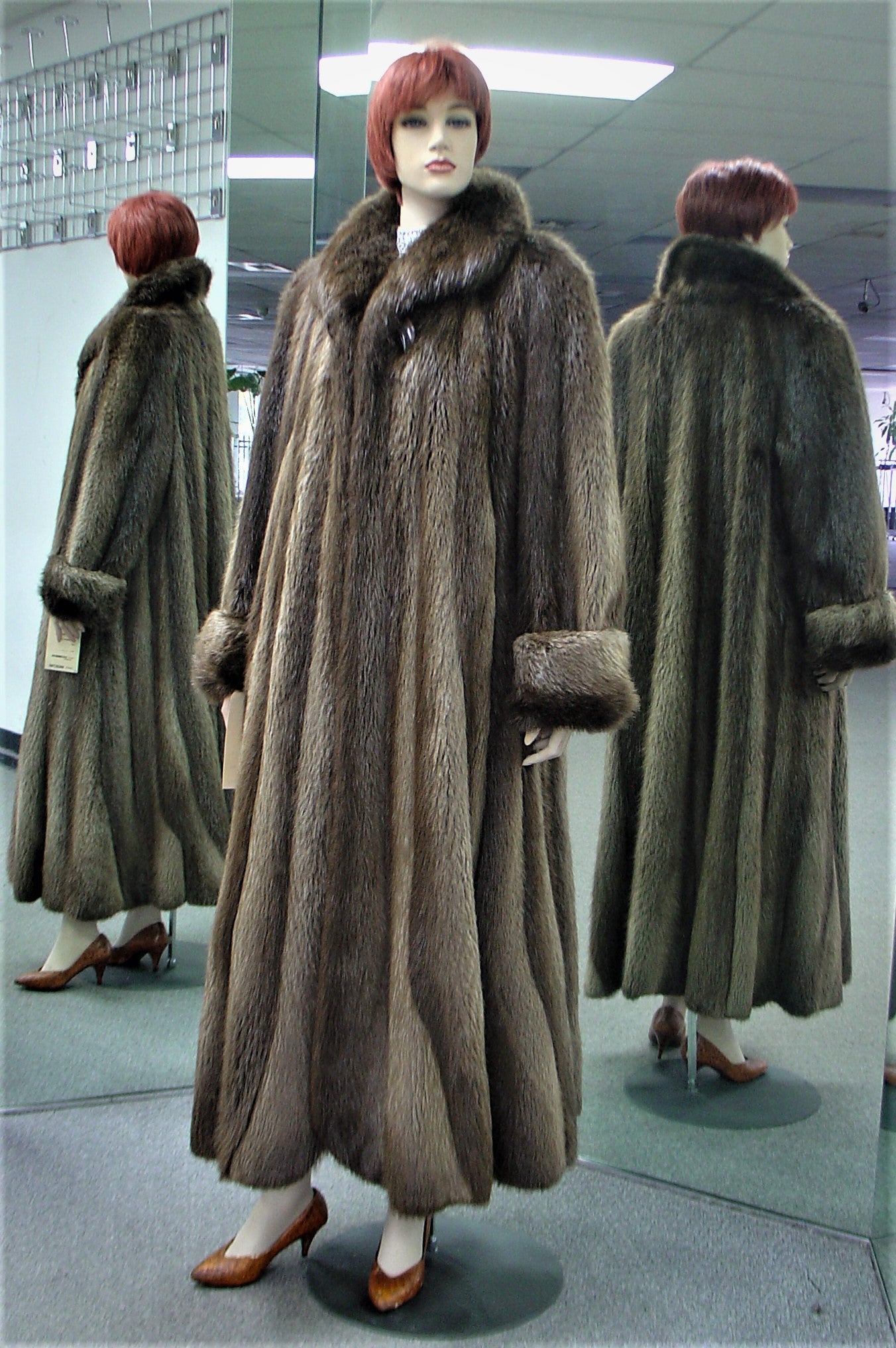 Used Uptone Beaver Coat
